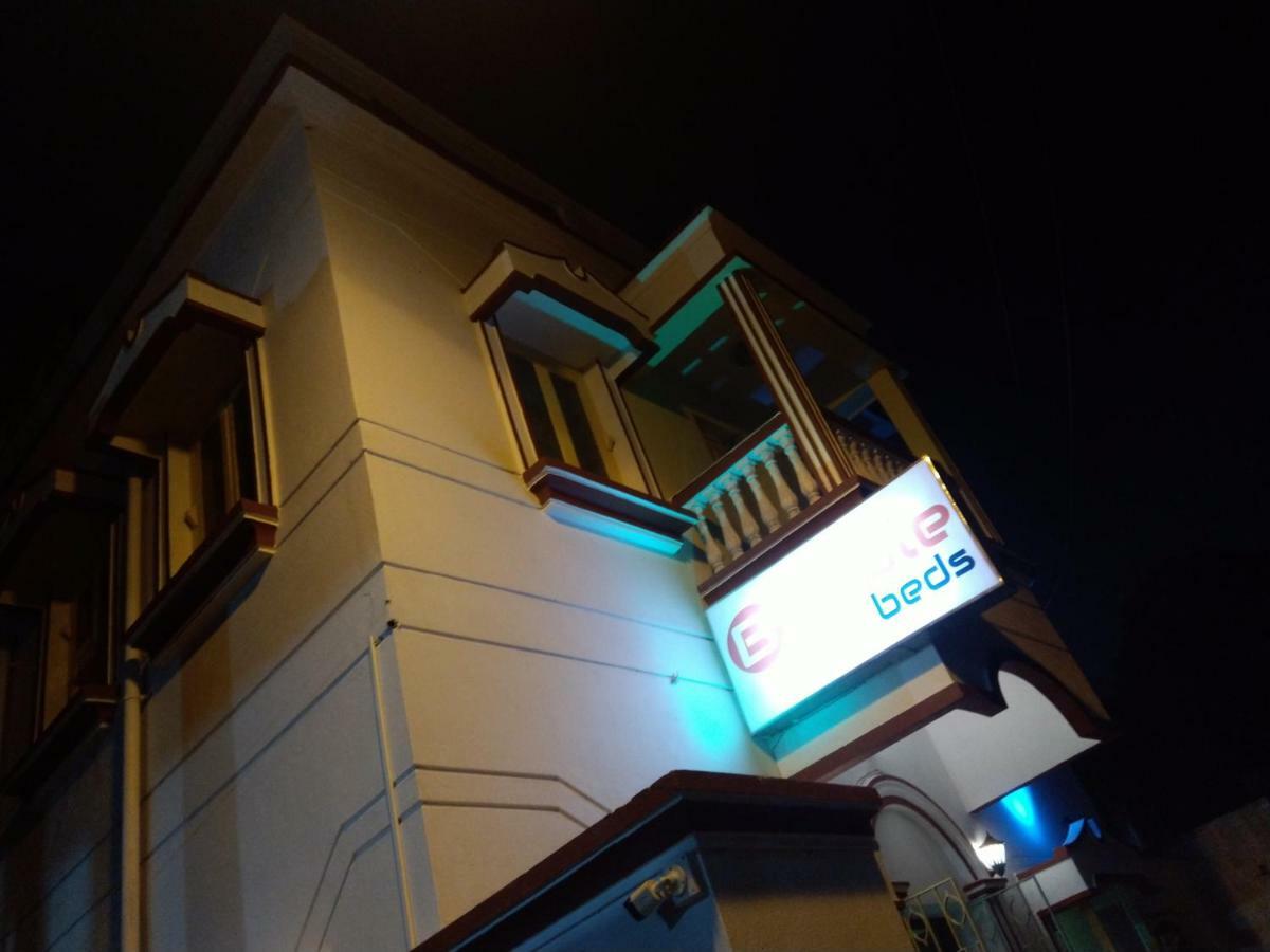 Bubble Beds Hostel Kolkata Exterior photo